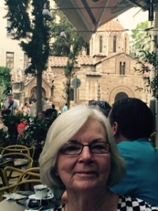 Each evening we had a meal at our "local", The Collage restaurant (actually the menu was all Italian!);  We sat outside in full view of this wonderful small Greek Orthodox church ..a standard style repeated throughout Greece (on the islands with white walls and blue domes!).