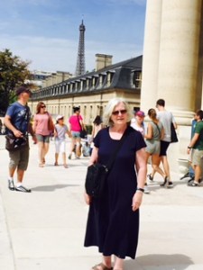 The Eiffel tower can be seen from everywhere.