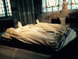 The most dominating part of the interior are the very fine marble tombs of many of the Kings of France from the C11th to the C18th all around the side of the sanctuary (which was under restoration) and the East end of the Church. They are everwhere and some obviously very costly but all in similar style and not 